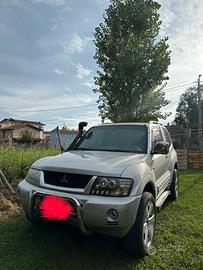 Pajero v60