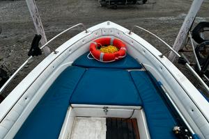 Barca più motore e carrello