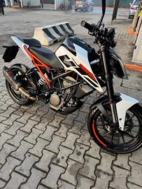 KTM 125 Duke