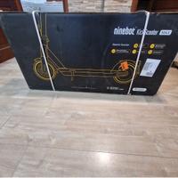 Monopattino elettrico Max G2E Segway-Ninebot