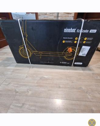 Monopattino elettrico Max G2E Segway-Ninebot