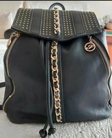 Zaino Nero con Borchie e Inserti Color Oro