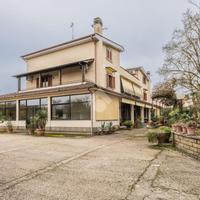 VILLA SINGOLA A CAMPAGNANO DI ROMA