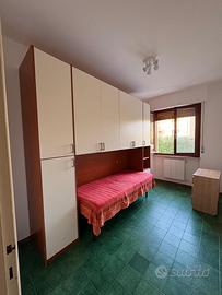 Cameretta a ponte completa con letto singolo
