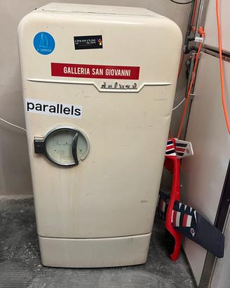 Vintage Frigo Deluxe