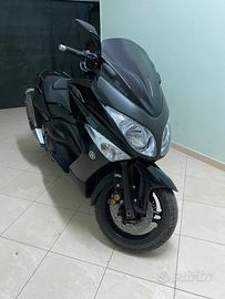 Yamaha T Max