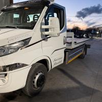 Carroattrezzi scarrabile 60c150 2018