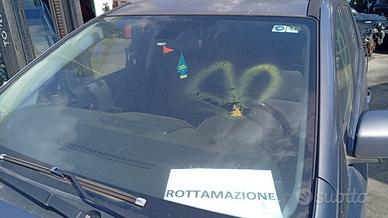 CHEVROLET MAZDA 5 2011 PARABREZZA