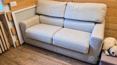 divano letto  2 posti Poltrone e Sofà