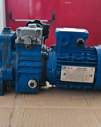 motore elettrico trifase 0.25 hp con riduttore