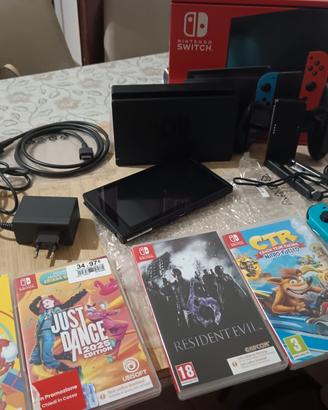 Nintendo Switch come nuova + 4 giochi + garanzia