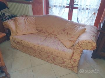 Divano 3 posti nuovo