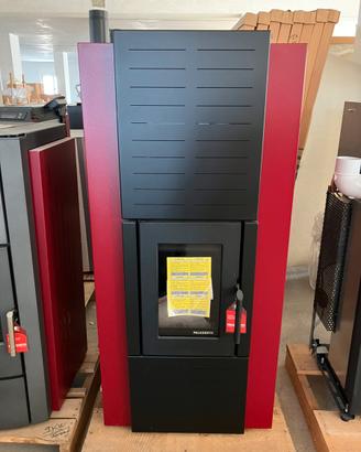 Stufa a pellet Palazzetti Olga idro 20 kw con ACS