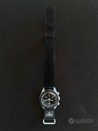 Swatch Omega Mission to The Moon Speedmaster nero