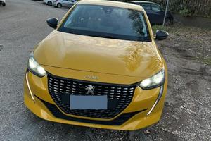 Peugeot 208 1.2 pureteck45000km