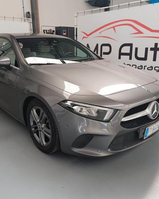 Mercedes-benz A 180 d Automatic Premium