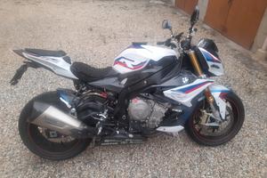 bmw s1000r 