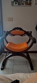 poltroncina in legno 