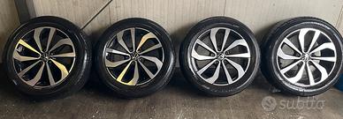 Cerchi in Lega Volkswagen da 17 con gomme  215/55/