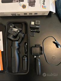 GoPro Hero 7 Black + stabilizzatore ISteady Pro