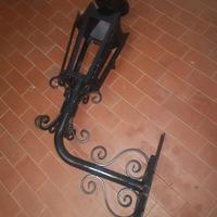 Grande lampione in ferro