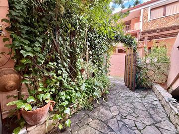 2 LOCALI A VILLASIMIUS