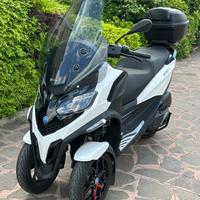 Piaggio MP3 400sport hpe ie