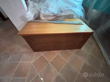 Cassettiera bassa antiquariata