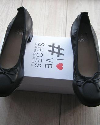 Scarpe Ballerine con tacco basso nere #LOVE SHOES
