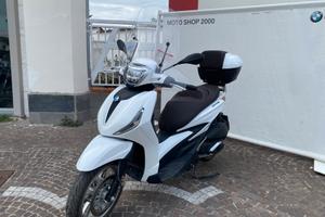 Piaggio Beverly 300 Hpe - 2024 - N 102