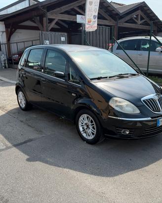 Lancia MUSA 1.4 Platino Ecochic GPL