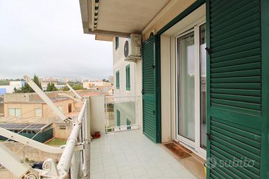 Luminoso Appartamento di 150 mq in Zona Paestum