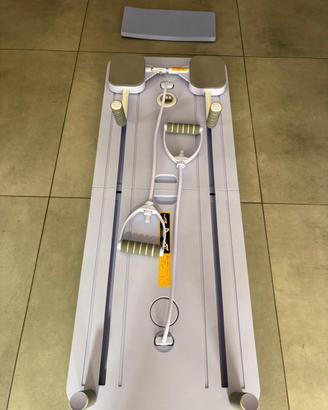 Pilates mini reformer