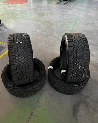 Gomme invernali tesla model 3 235/40 r19