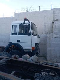 Iveco 330-30