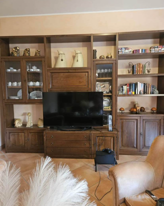 Due mobili sala