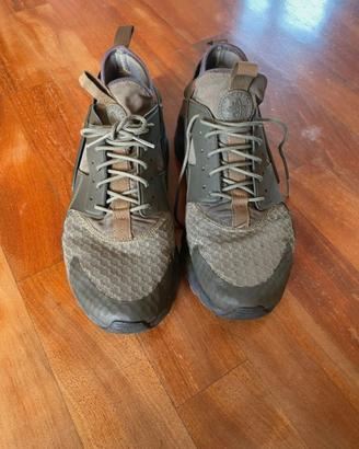 Nike Air Huarache 44 nere mimetico