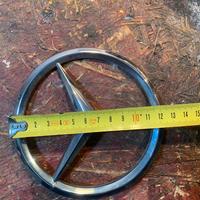 Stemma emblema mercedes w164