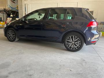 VOLKSWAGEN GOLF 7 1.6 TDI