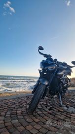 triumph street triple 765 R