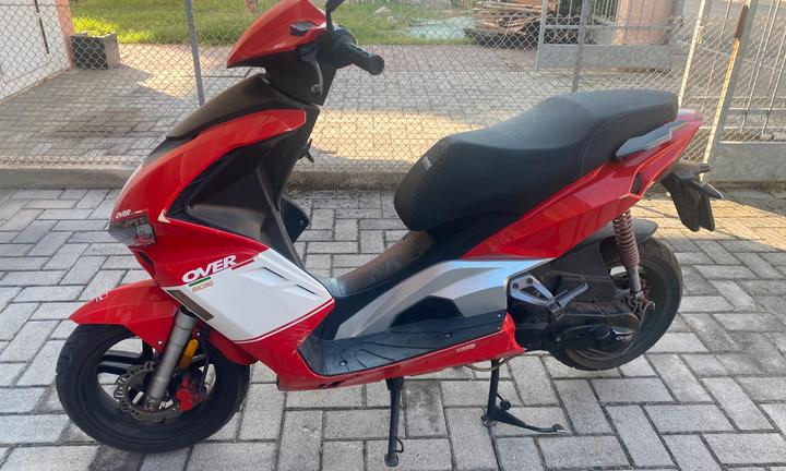 Scooter Over Tuor 50