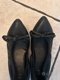 Scarpa ballerina 35 veste circa un numero e meno