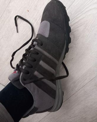 Adidas Scarpini Calcetto TG 40 - USATI DUE VOLTE