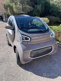 XEV YOYO elettrica pari al nuovo