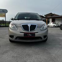 Lancia Ypsilon 1.2 Argento