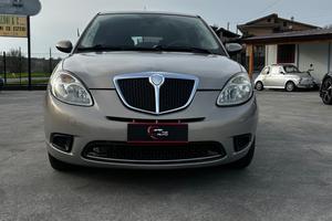 Lancia Ypsilon 1.2 Argento