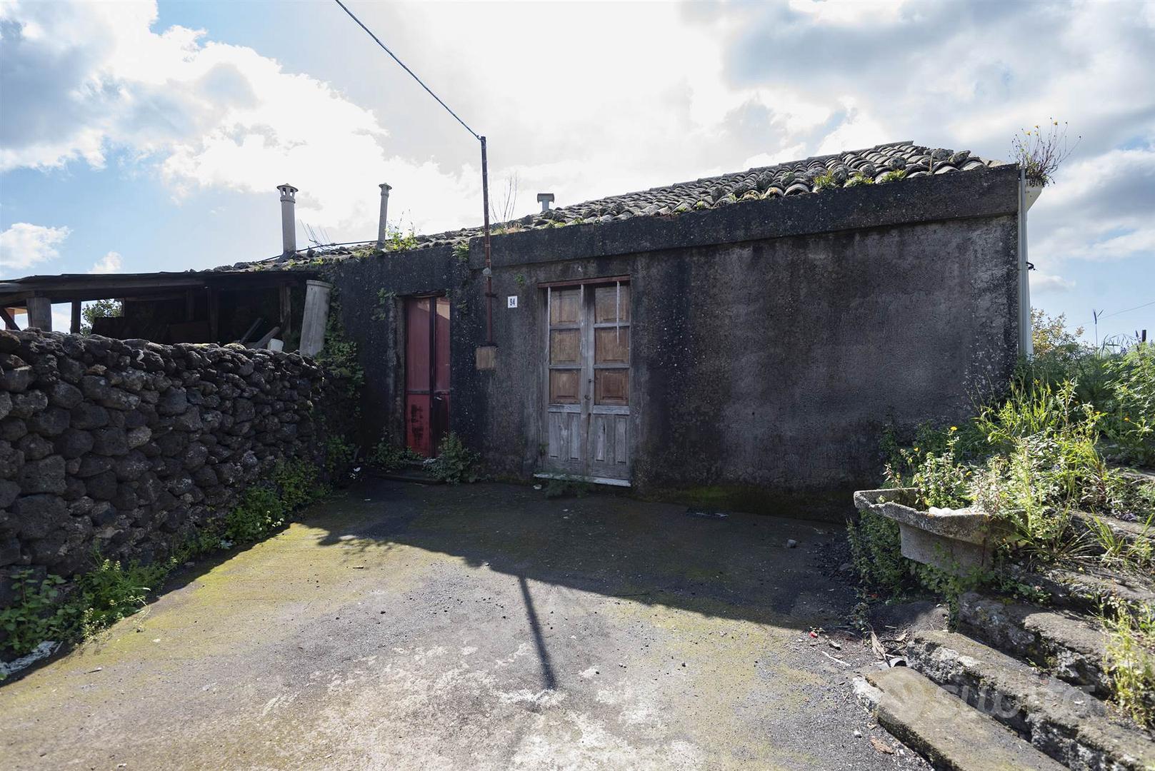 Rif.AL271- area edificabile pedara - Vista 3