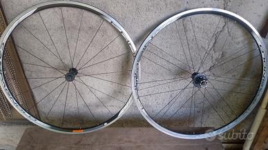 ruote campagnolo bici da corsa 