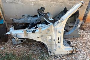 TAGLIO LONGHERONE ANTERIORE SINISTRO BMW X6 ANNO:2