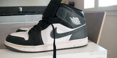 Nike Jordan 1 Mid
